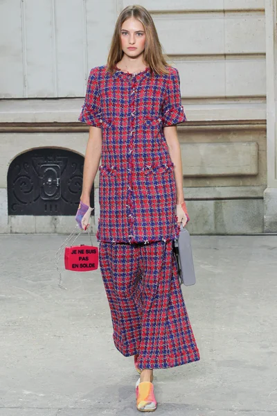 Look 8